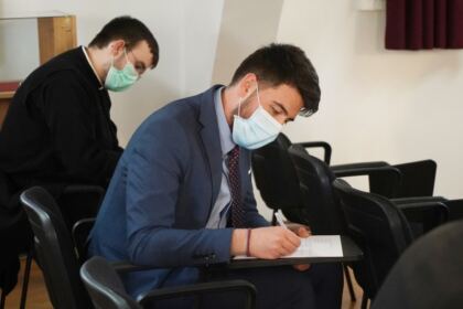 Elevii Seminarului Teologic „Sf. Andrei“ din Galaţi au început pregătirile pentru examenele naţionale – fotografia 10
