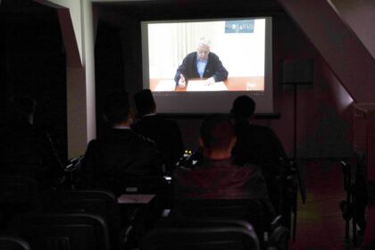 Elevii Seminarului Teologic „Sf. Andrei“ din Galaţi au început pregătirile pentru examenele naţionale – fotografia 13