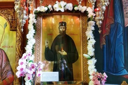 Pomenirea Sfântului Efrem cel Nou şi daruri pentru familii cu mulţi copii – fotografia 2
