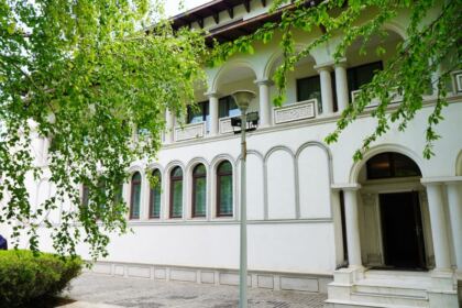 Arhiepiscopiei Dunării de Jos sprijină cele trei eparhii din Basarabia – fotografia 2