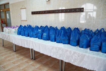 Activități social-filantopice la Centrul multifuncțional de servicii sociale „Speranțe pentru vârsta a III-a“ al Parohiei „Pogorârea Sfântului Duh“ – Galați – fotografia 2