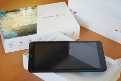 Chiriarhul Dunării de Jos sprijină elevii cu tablete electronice pentru şcoala online – fotografia 6