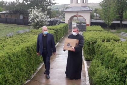 Zi de bucurie pentru 15 copii din satele Bălășești și Ciurești – fotografia 1