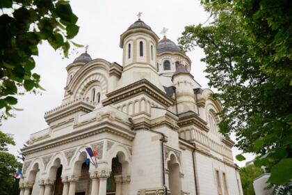 Praznicul Înălţării Domnului şi Ziua Eroilor în Arhiepiscopia Dunării de Jos – fotografia 1