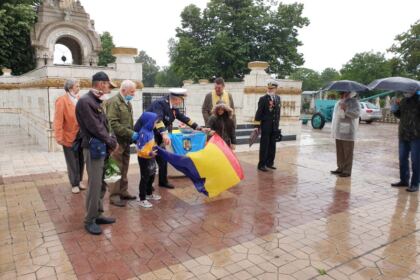 Praznicul Înălţării Domnului şi Ziua Eroilor în Arhiepiscopia Dunării de Jos – fotografia 1