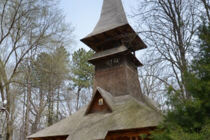 Maicile de la Mănăstirea „Sf. Pantelimon“ – Lacu Sărat sprijină persoanele aflate în carantină – fotografia 1