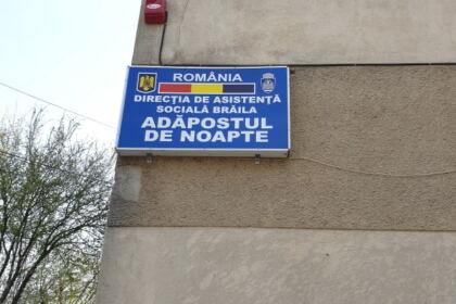 Arhiepiscopia Dunării de Jos oferă zilnic mâncare persoanelor fără adăpost, celor din carantină şi asistaţilor sociali – fotografia 8