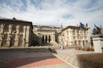 Arhiepiscopia Dunării de Jos spijină cadrele medicale în lupta cu coronavirusul – fotografia 2