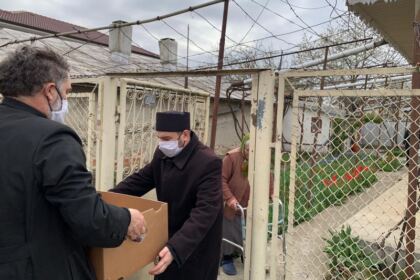 Daruri pentru bătrâni și copii cu sprijinul Protoieriei Nicorești – fotografia 8