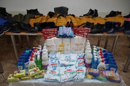 Copiii nevoiaşi primesc hrană zilnic şi alte ajutoare la Centrul social „Sfântul Vasile cel Mare“ din Brăila – fotografia 4