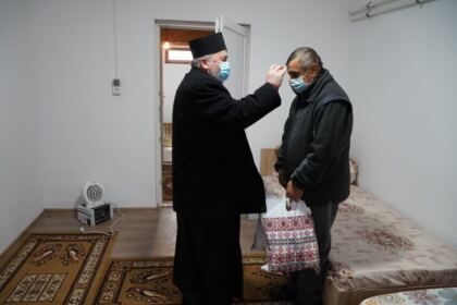 Ajutoare oferite persoanelor fără adăpost la Galaţi – fotografia 11