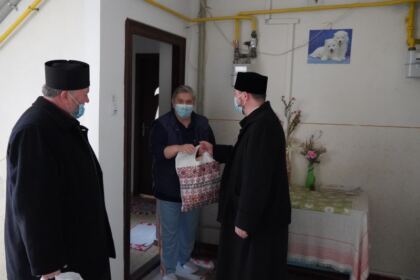 Ajutoare oferite persoanelor fără adăpost la Galaţi – fotografia 16