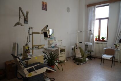 Înfiinţarea şi dotare a 10 cabine medicale în cadrul unor mănăstiri din Eparhia Dunării de Jos – fotografia 5