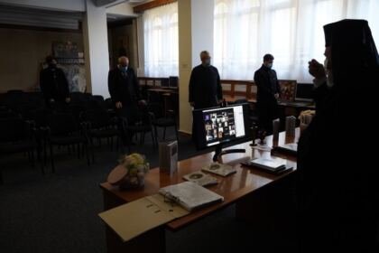 Simpozion naţional interseminarial la Galaţi – fotografia 10