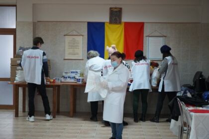 Activități social-filantropice desfăşurate de Centrul „Speranţe pentru vârsta a III-a“ din Galaţi – fotografia 9
