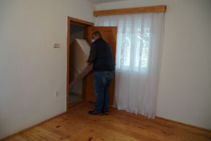 În Arhiepiscopia Dunării de Jos încă un cabinet medical mănăstiresc a fost dotat corespunzător – fotografia 9