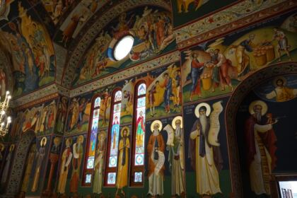 În Arhiepiscopia Dunării de Jos încă un cabinet medical mănăstiresc a fost dotat corespunzător – fotografia 33