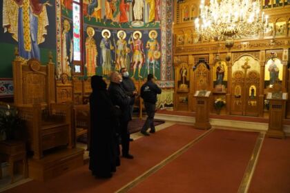În Arhiepiscopia Dunării de Jos încă un cabinet medical mănăstiresc a fost dotat corespunzător – fotografia 35