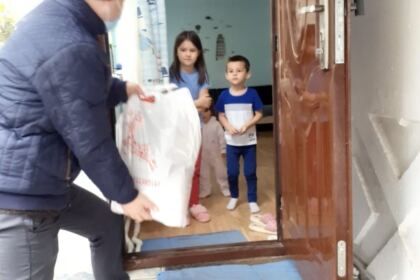 Activitate cu caracter umanitar în Parohia „Sfântul Dumitru“ din Galați – fotografia 19