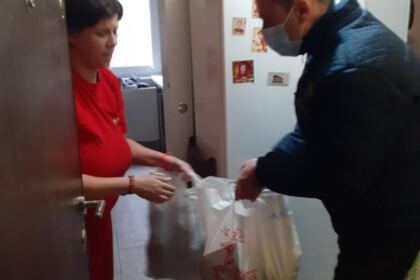 Activitate cu caracter umanitar în Parohia „Sfântul Dumitru“ din Galați – fotografia 26