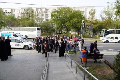 O nouă acţiune de donare de sânge a preoţilor şi credincioşilor din Protopopiatul Tecuci – fotografia 7