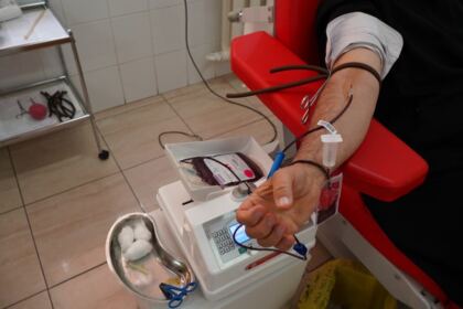 O nouă acţiune de donare de sânge a preoţilor şi credincioşilor din Protopopiatul Tecuci – fotografia 25