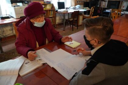 Asociaţia Multifuncțională Filantropică „Sfântul Spiridon“ din Galaţi oferă în continuare sprijin copiilor şi familiilor nevoiaşe – fotografia 19