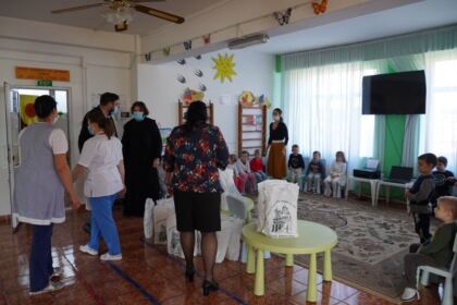 Daruri pentru copiii de la Grădiniţa „Familia“ din Brăila – fotografia 13