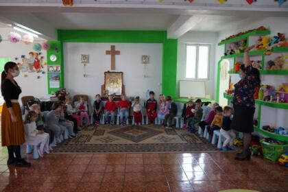 Daruri pentru copiii de la Grădiniţa „Familia“ din Brăila – fotografia 26