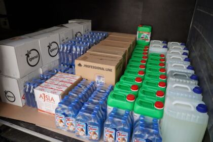 Arhiepiscopia Dunării de Jos sprijină în continuare unităţile medicale – fotografia 11