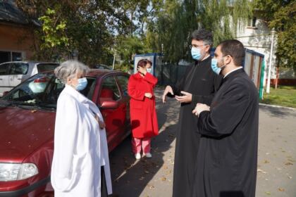 Arhiepiscopia Dunării de Jos sprijină în continuare unităţile medicale – fotografia 16