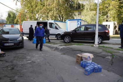 Arhiepiscopia Dunării de Jos sprijină în continuare unităţile medicale – fotografia 18