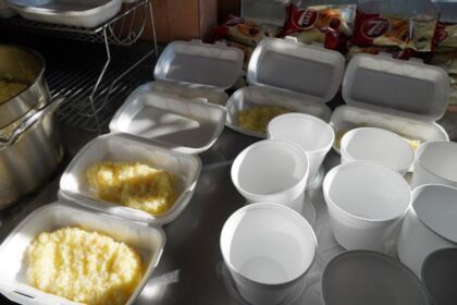 Centrul social „Sfânta Filofteia“ din Brăila sprijină familiile cu mulţi copii – fotografia 5