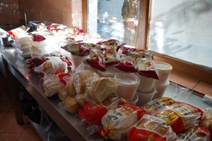 Centrul social „Sfânta Filofteia“ din Brăila sprijină familiile cu mulţi copii – fotografia 14