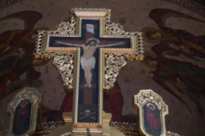 Praznicul Înălţării Sfintei Cruci la Catedrala Arhiepiscopală din Galaţi şi daruri la început de an şcolar – fotografia 19