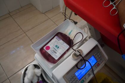Preoţi şi credincioşi din Protopopiatul Nicoreşti au donat sânge la Galaţi – fotografia 27