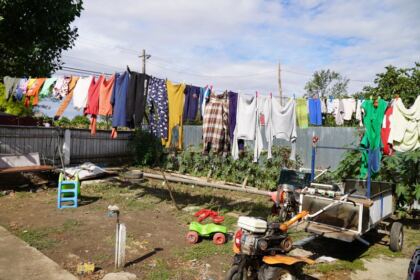 Copiii nevoiaşi primesc în continuare ajutoare din partea Arhiepiscopiei Dunării de Jos – fotografia 22