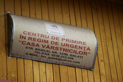 Activităţi misionare şi social-filantropice îndreptate către semenii afalţi în dificultate – fotografia 14