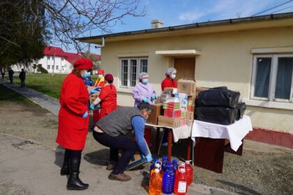 Daruri oferite Centrului Medico-Social din localitatea Pechea, judeţul Galaţi – fotografia 13
