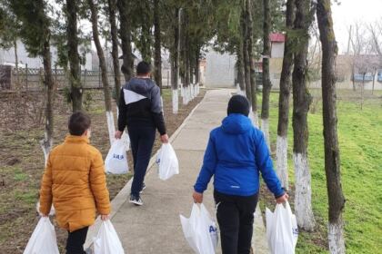 Concursul naţional catehetic „Biserica – familia românilor de pretutindeni“ în Parohia Radu Vodă, Protopopiatul Însurăţei, judeţul Brăila – fotografia 11
