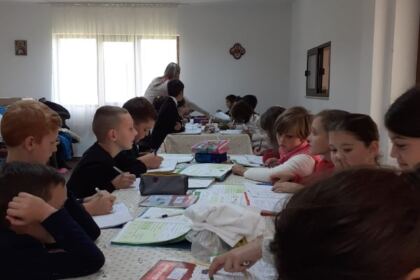 Concursul naţional catehetic „Biserica – familia românilor de pretutindeni“ în Parohia Ghidigeni, Protopopiatul Nicoreşti, judeţul Galaţi – fotografia 7