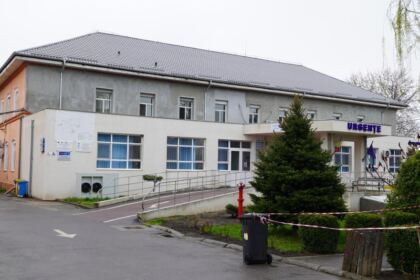 Ajutoare oferite unităţilor medicale, bătrânilor şi familiilor cu mulţi copii – fotografia 9