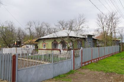 Ajutoare oferite unităţilor medicale, bătrânilor şi familiilor cu mulţi copii – fotografia 21