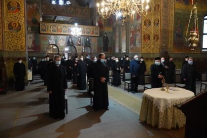 Rugăciune şi filantropie în Protopopiatul Tecuci în ziua de prăznuire a Sfântului Mare Mucenic Gheorghe – fotografia 2