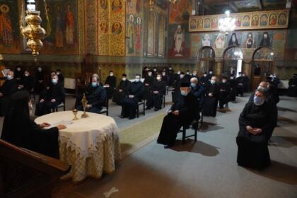 Rugăciune şi filantropie în Protopopiatul Tecuci în ziua de prăznuire a Sfântului Mare Mucenic Gheorghe – fotografia 7