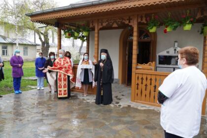 Rugăciune şi filantropie în Protopopiatul Tecuci în ziua de prăznuire a Sfântului Mare Mucenic Gheorghe – fotografia 15