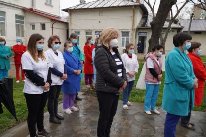 Rugăciune şi filantropie în Protopopiatul Tecuci în ziua de prăznuire a Sfântului Mare Mucenic Gheorghe – fotografia 23