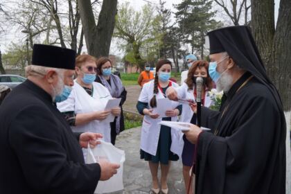 Rugăciune şi filantropie în Protopopiatul Tecuci în ziua de prăznuire a Sfântului Mare Mucenic Gheorghe – fotografia 31