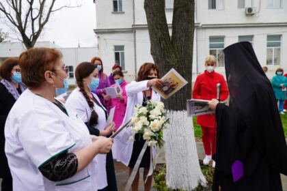 Rugăciune şi filantropie în Protopopiatul Tecuci în ziua de prăznuire a Sfântului Mare Mucenic Gheorghe – fotografia 32