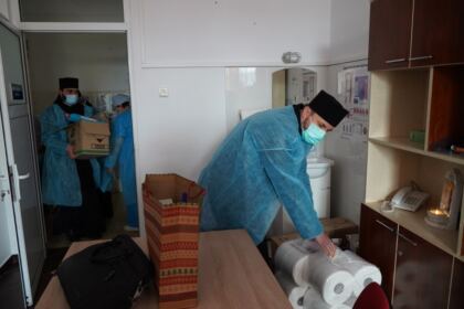 Programul eparhial „Ne înnoim de Sfintele Paşti“ a continuat în municipiul Brăila – fotografia 5